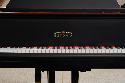 (SOLD)Estonia Grand Piano Model L 190 6'3