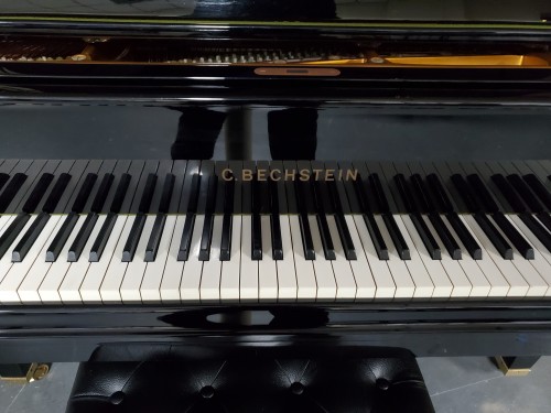 Bechstein Grand Piano Model M, Polished Ebony Hi-Gloss, 1984 5'10