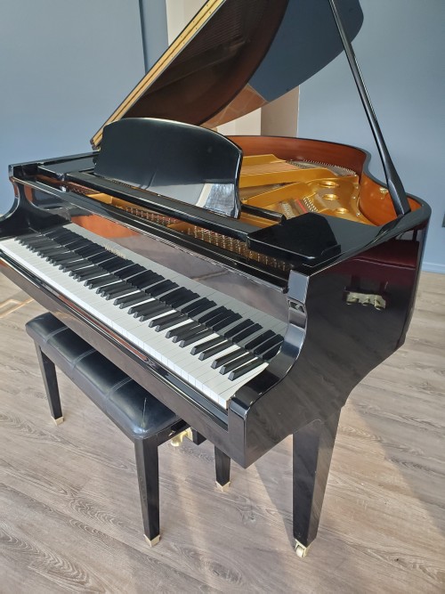 (SOLD) WURLITZER LE PETIT BABY GRAND PIANO EBONY GLOSS 1993 EXCELLENT