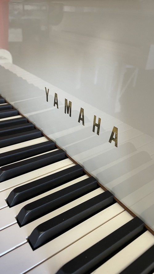 Yamaha Grand Piano G2 5'8