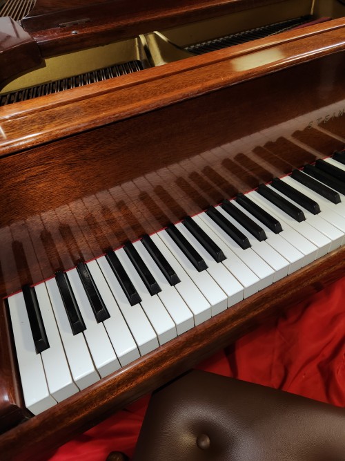 (SOLD)STEINWAY S BABY GRAND PIANO 