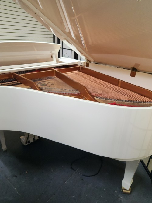 (SOLD)White Gloss Knabe Grand Piano 1996 w/PianoDisc Prodigy Player System (WARRANTY)