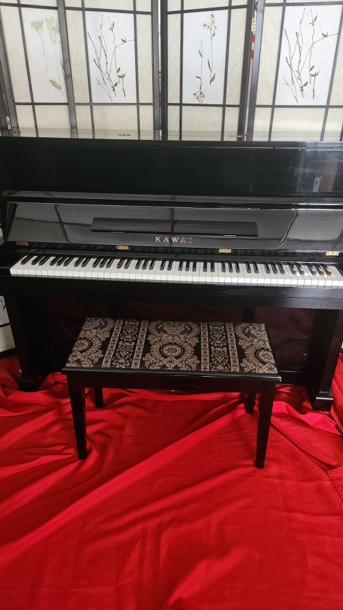 Kawai Upright Piano KST-3 Ebony Gloss Piano $1995