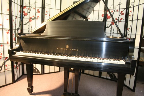 013(SOLD) Steinway Model M 5'7' 1952 (VIDEO) Total Rebuild/New Renner Action/Board/Block March 2