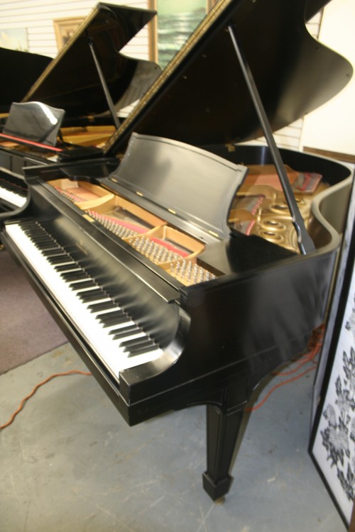 (SOLD) Steinway Grand Piano Model L Rebuilt/Refin. (VIDEO) Satin Ebony Finish