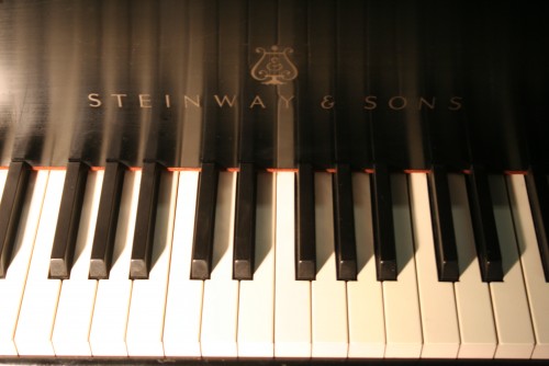 (SOLD Congratulations John & thanks) Steinway Grand Piano Model L 1972 All Original Steinway Parts Excellent