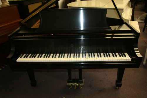 (SOLD Congratulations John & thanks) Steinway Grand Piano Model L 1972 All Original Steinway Parts Excellent