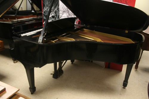 (SOLD) Steinway L Ebony Grand Piano 1939 Recently Rebuilt/Refinished 18,500