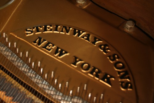 Steinway B Grand Piano Walnut 1964 Original Steinway Parts 1964 Mint, Excellent (SOLD)