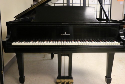 (SOLD) Steinway Baby Grand Model S 1941 Ebony Excellent