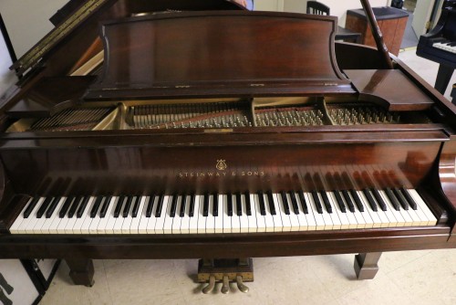 (SOLD) Steinway B 6'10.5 1966 (VIDEO) Beautiful Walnut Excellent In/Out .