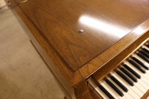 (SOLD)Steinway M Grand Piano Beautiful Walnut (VIDEO) 1925 Rebuilt/Refin. in 1997