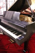 (SOLD)BLOWOUT SALE! Steinway S Baby Grand Piano 5'1